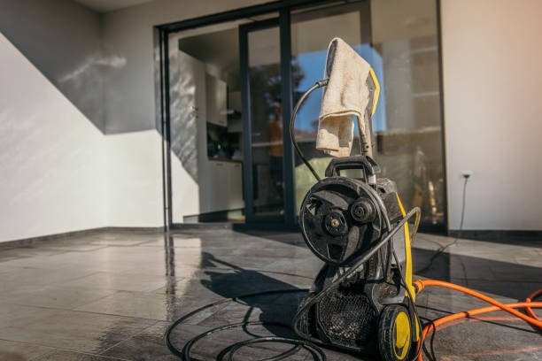 Best Roof Washing  in Willard, OH